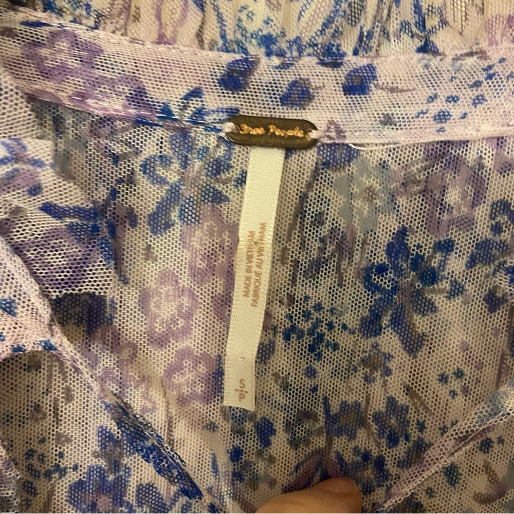 SALE Like new Free People Twyla smocked top Small - Picture 10 of 10